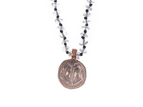 Rainbow Moonstone Küçük Ayaklar Kolye